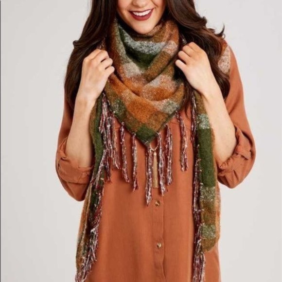 SOLD Altar'd State scarf NWT - Picture 2 of 5